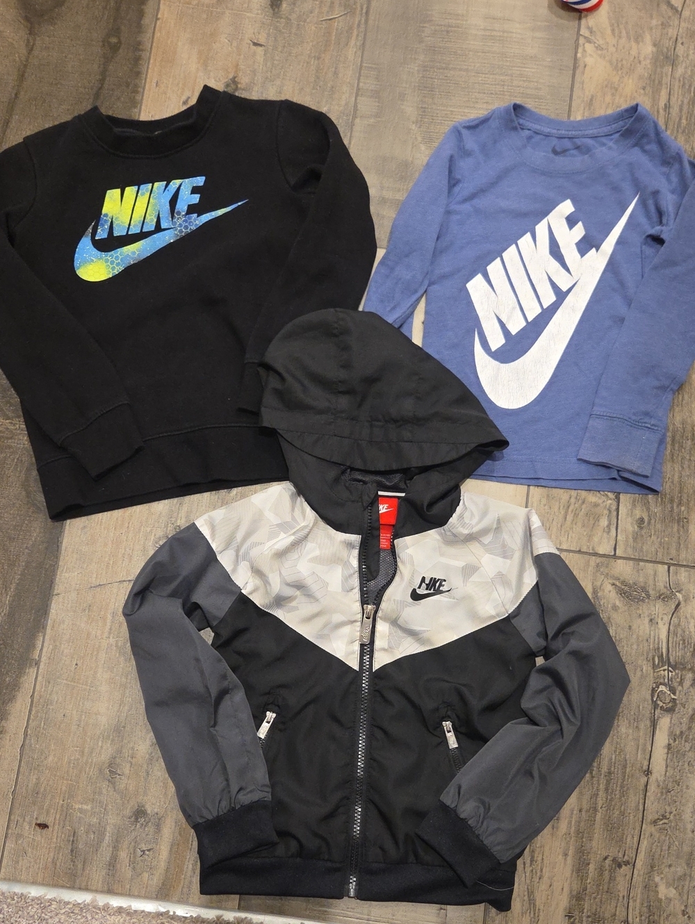 Nike Bundle Size 4t